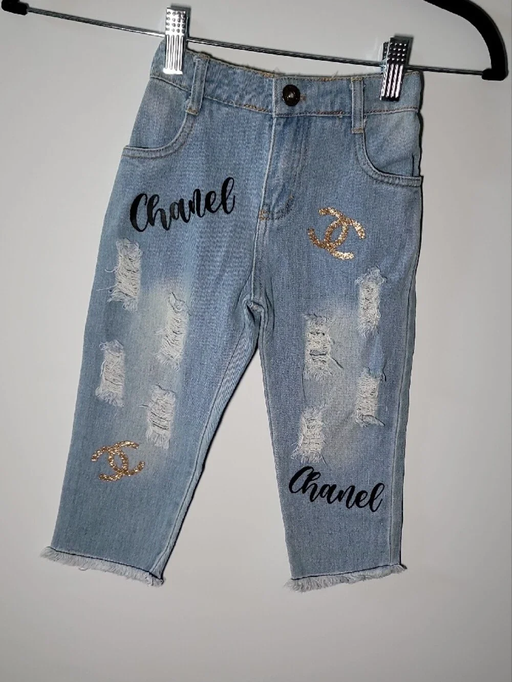 CHANEL Pink Graphic Ribbed Tank and Light Blue Distressed Jeans Kids Set